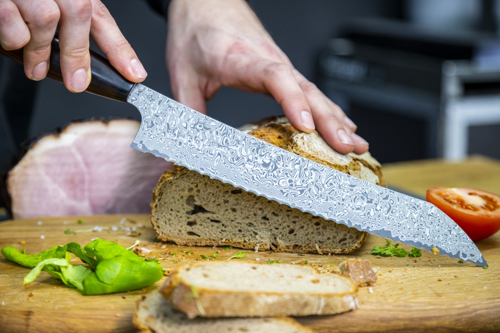 Konfigurator Brotmesser Essential Kontraststark geätzt Wüsteneisenholz