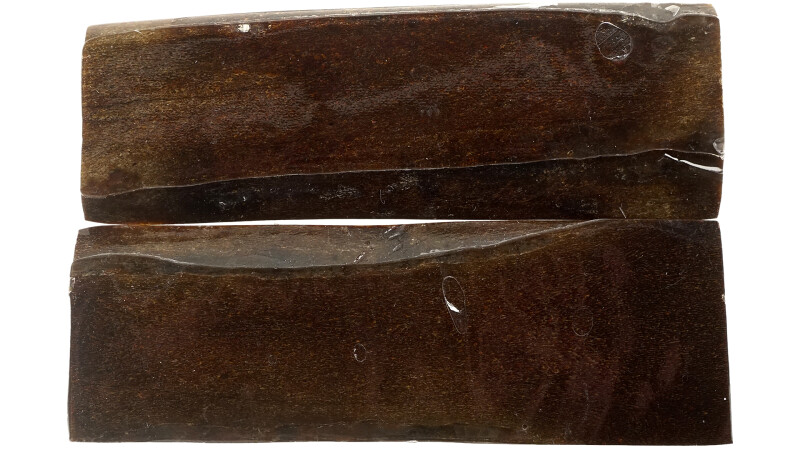 Riesenhirsch Griffschalen 121x44x6 mm (stabilisiert) Einzelstück
