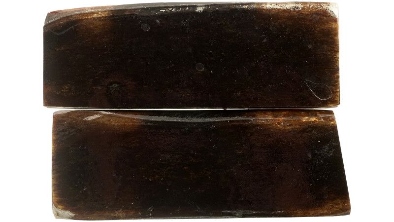 Riesenhirsch Griffschalen 115×42×6 mm (stabilisiert) Einzelstück