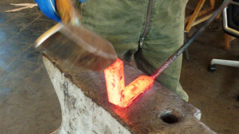 Damascus-Knife forging class (2 days)